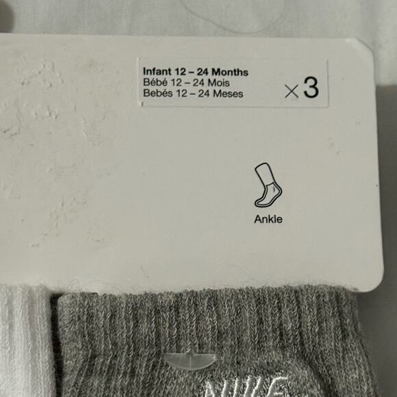 Nike Baby 3 Pk Pink White Grey Ankle No Slip Embroidery Logo Sock Set Sz 12-24 M - Picture 2 of 7